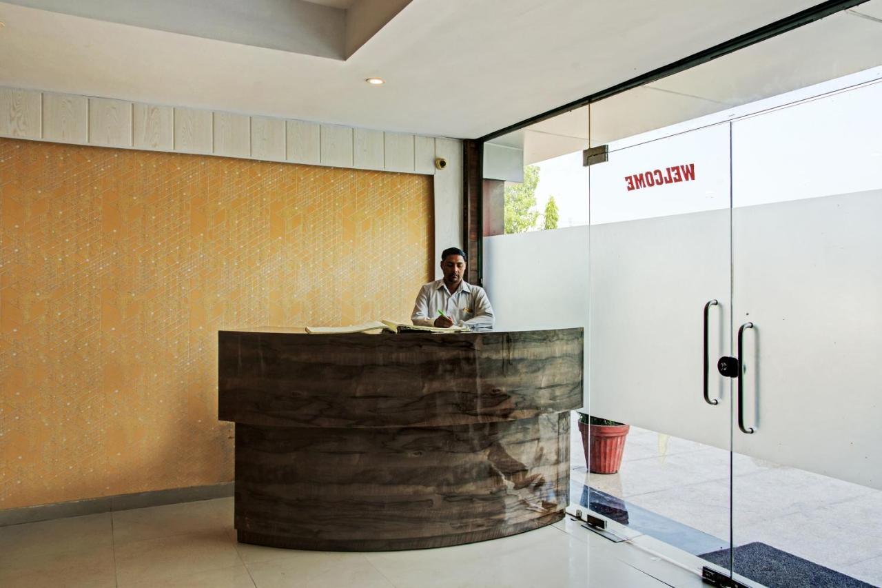 Oyo 62241 Swastik Garden Hotel Dhampur Bagian luar foto