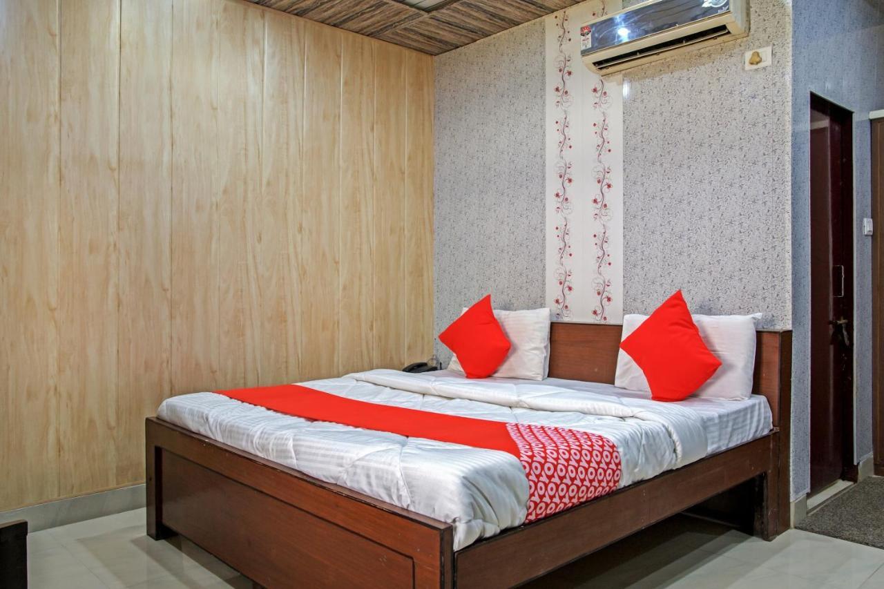 Oyo 62241 Swastik Garden Hotel Dhampur Bagian luar foto