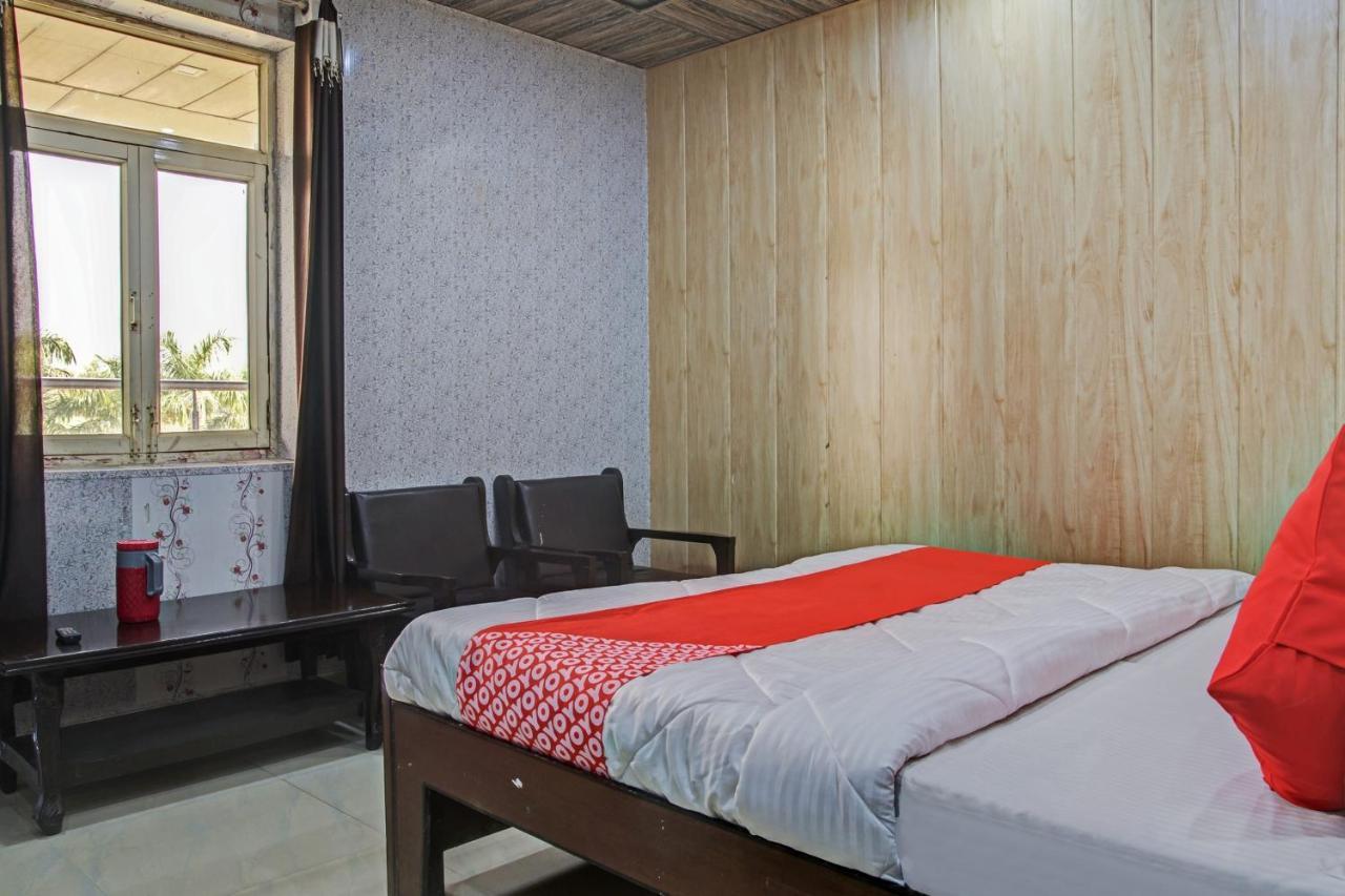 Oyo 62241 Swastik Garden Hotel Dhampur Bagian luar foto