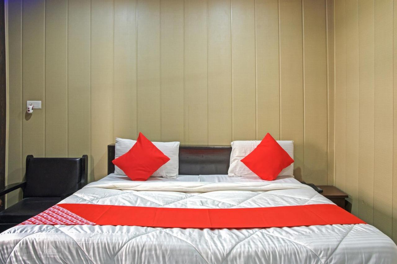 Oyo 62241 Swastik Garden Hotel Dhampur Bagian luar foto
