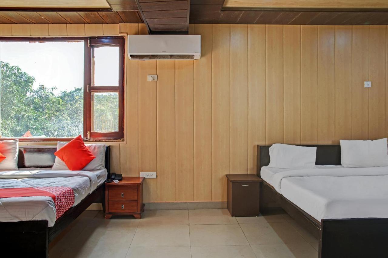 Oyo 62241 Swastik Garden Hotel Dhampur Bagian luar foto