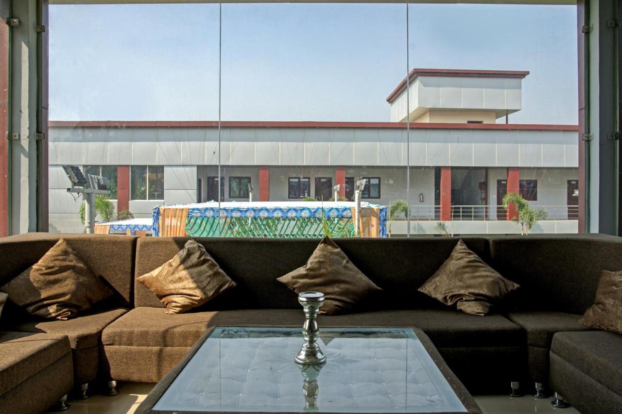 Oyo 62241 Swastik Garden Hotel Dhampur Bagian luar foto